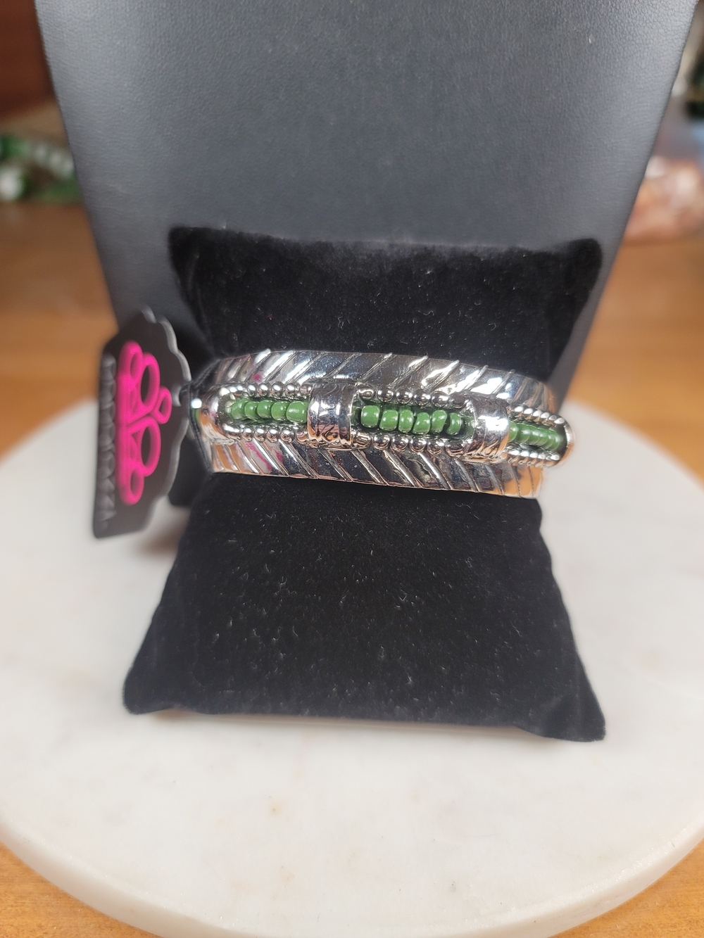 paparazzi Silver and Green Beaded Cuff Bracelet
